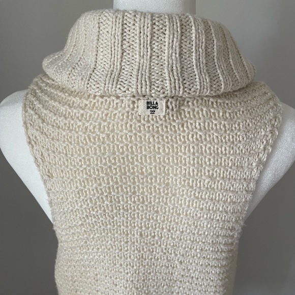 Billabong Sideways Love Sleeveless Turtleneck Sweater - Ivory - Size M - Picture 7 of 15
